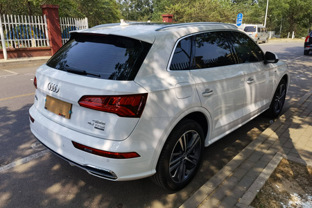 北京二手奥迪Q5L 2020款 40 TFSI 荣享时尚型